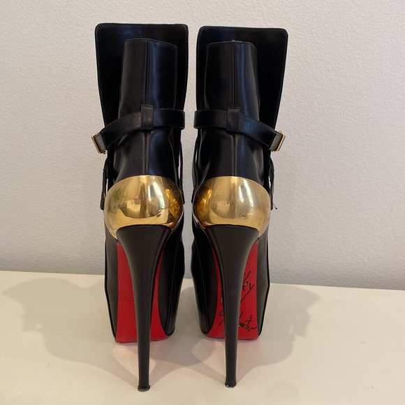 Christian Louboutin 6” Heel Booties Personally Signed by Designer EUC - Picture 5 of 7